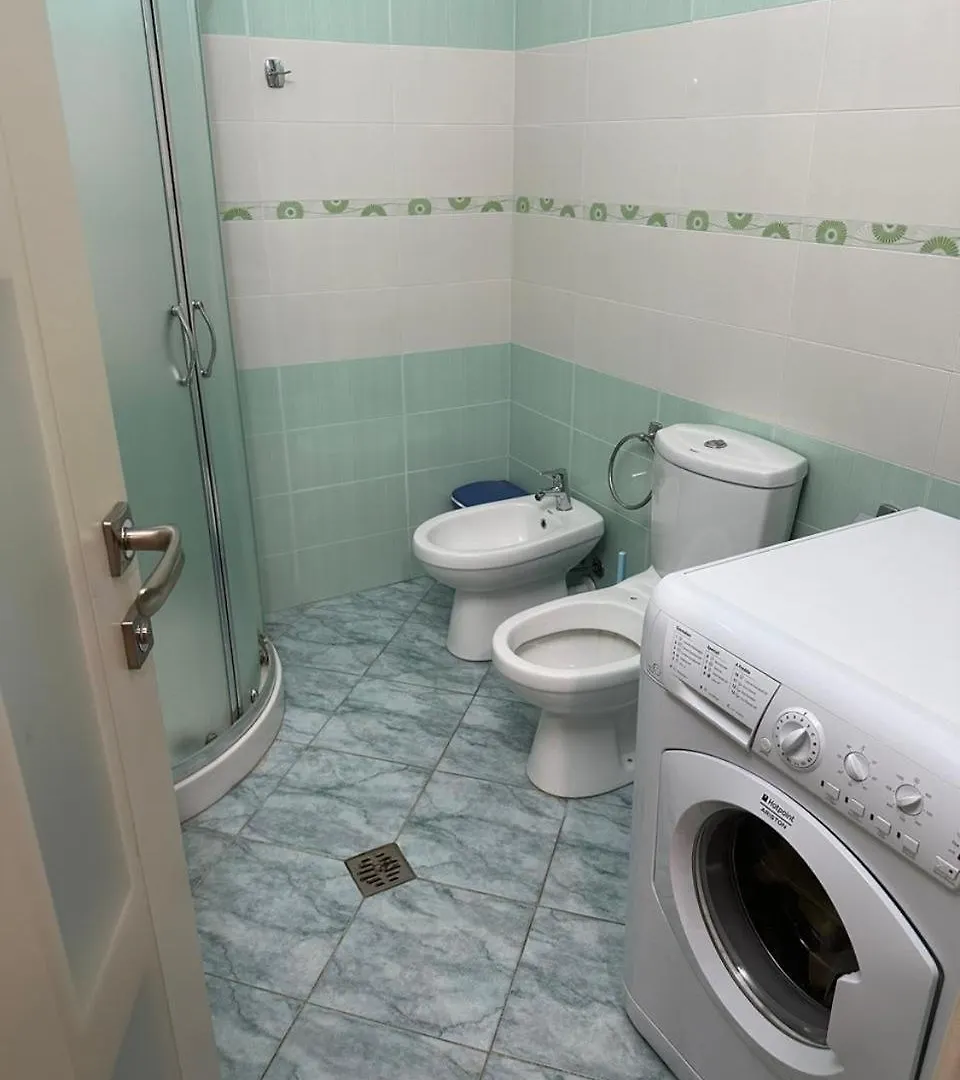 Klevis Apartament Vlore Albania